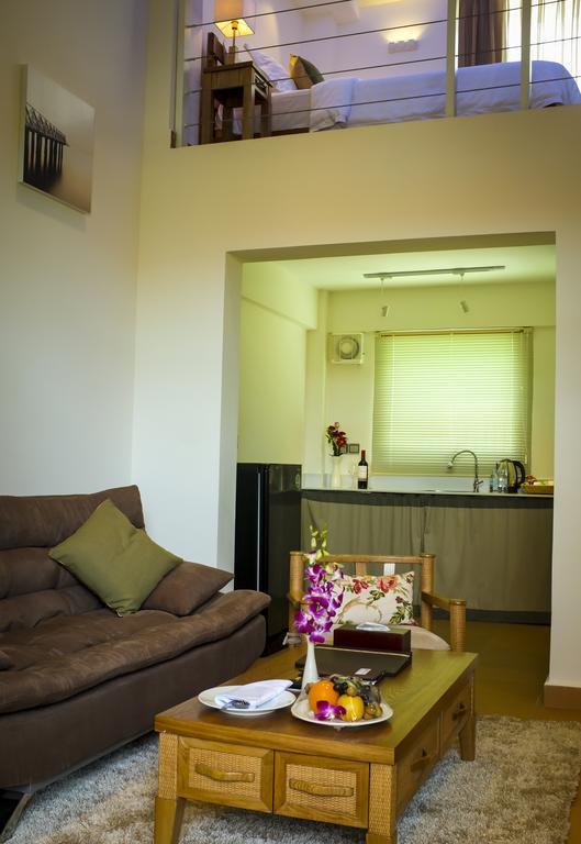 Deluxx Boutique Hotel Σίχανουκβιλ Δωμάτιο φωτογραφία