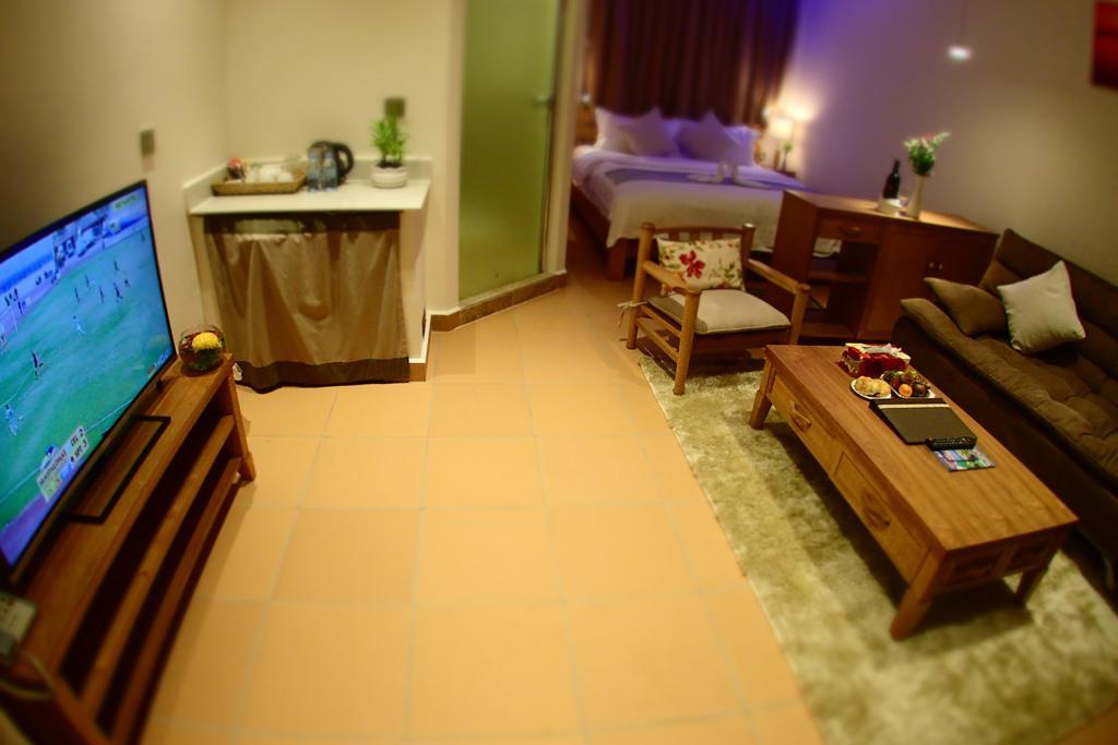 Deluxx Boutique Hotel Σίχανουκβιλ Δωμάτιο φωτογραφία