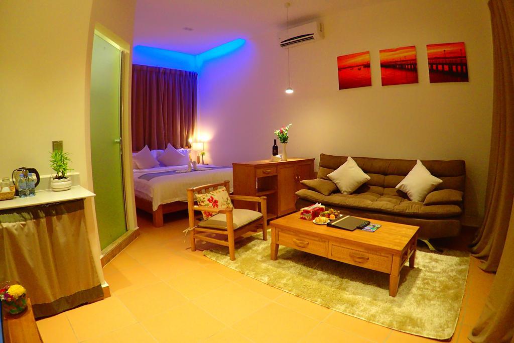 Deluxx Boutique Hotel Σίχανουκβιλ Δωμάτιο φωτογραφία